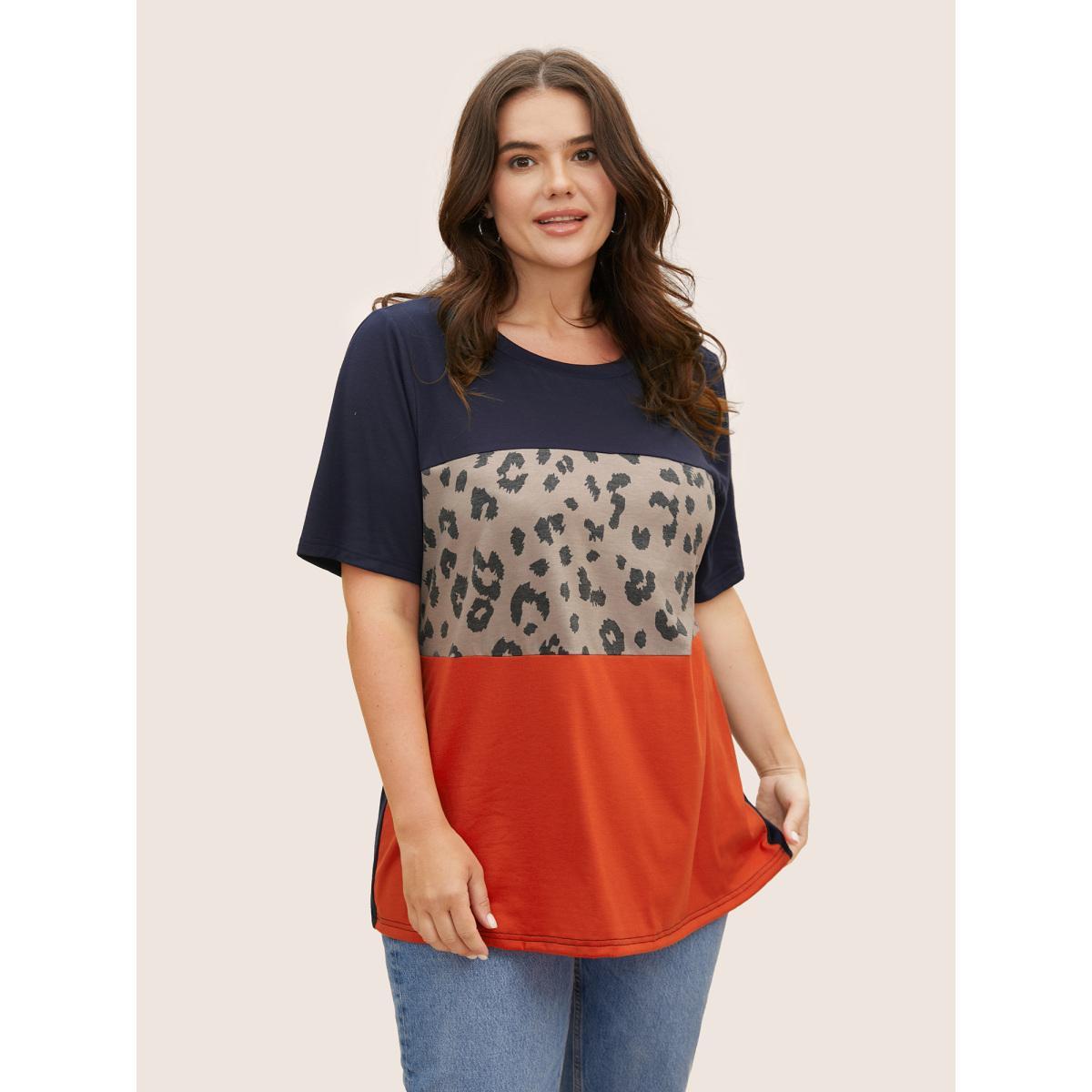 Plus Size Colorblock Contrast Patchwork Leopard T-shirt Midnight Women Casual Patchwork Leopard Round Neck Everyday T-shirts BloomChic 26/4X Product Image