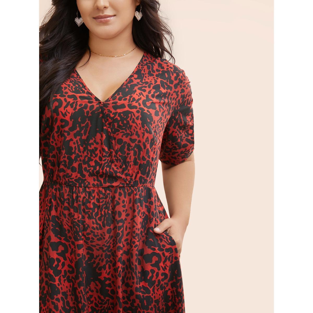 Plus Size Leopard Print V Neck Gathered Dress Burgundy Women Elegant Gathered Overlap Collar Short sleeve Curvy BloomChic 30/6X Product Image