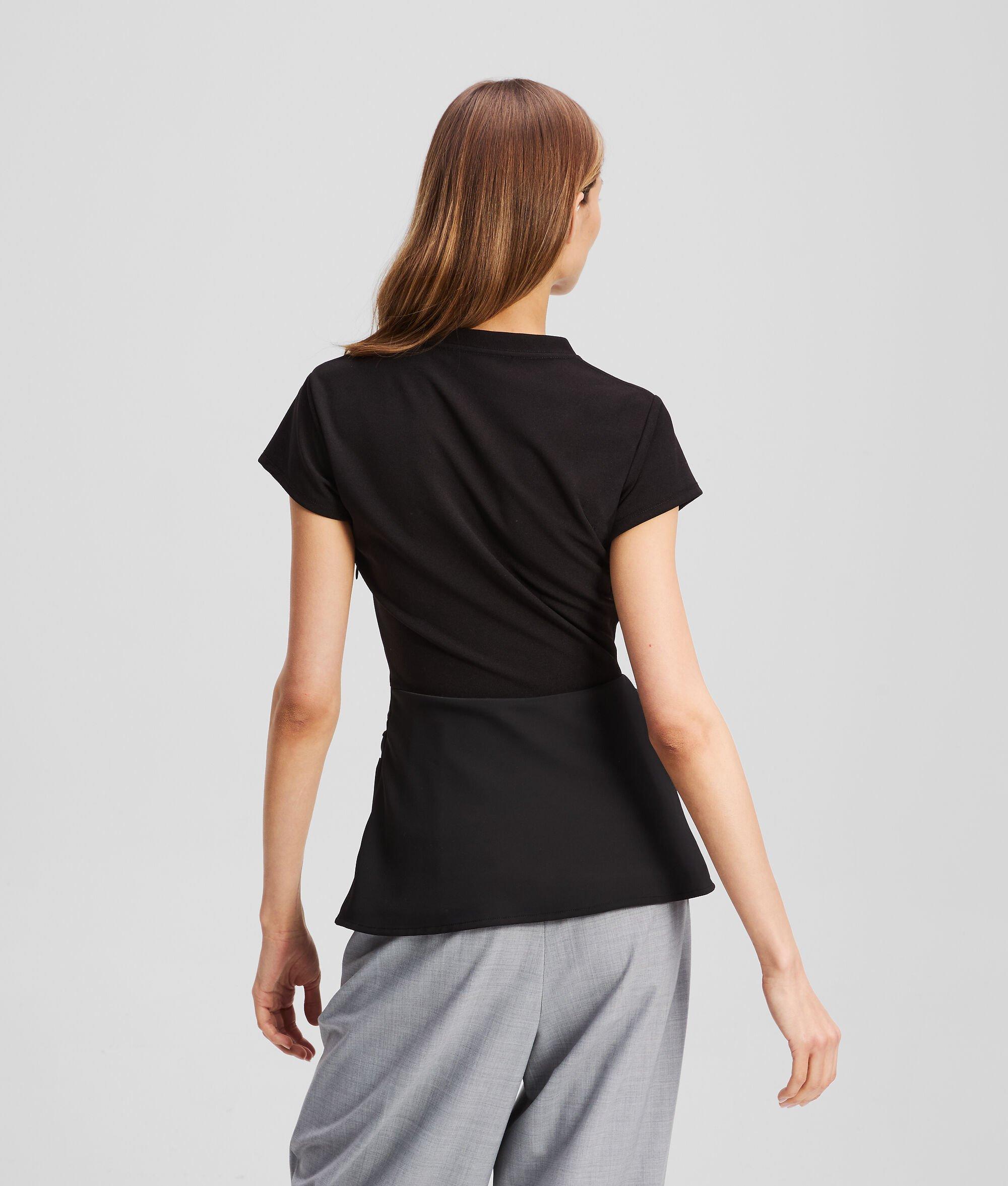 FABRIC MIX V-NECK TOP Product Image