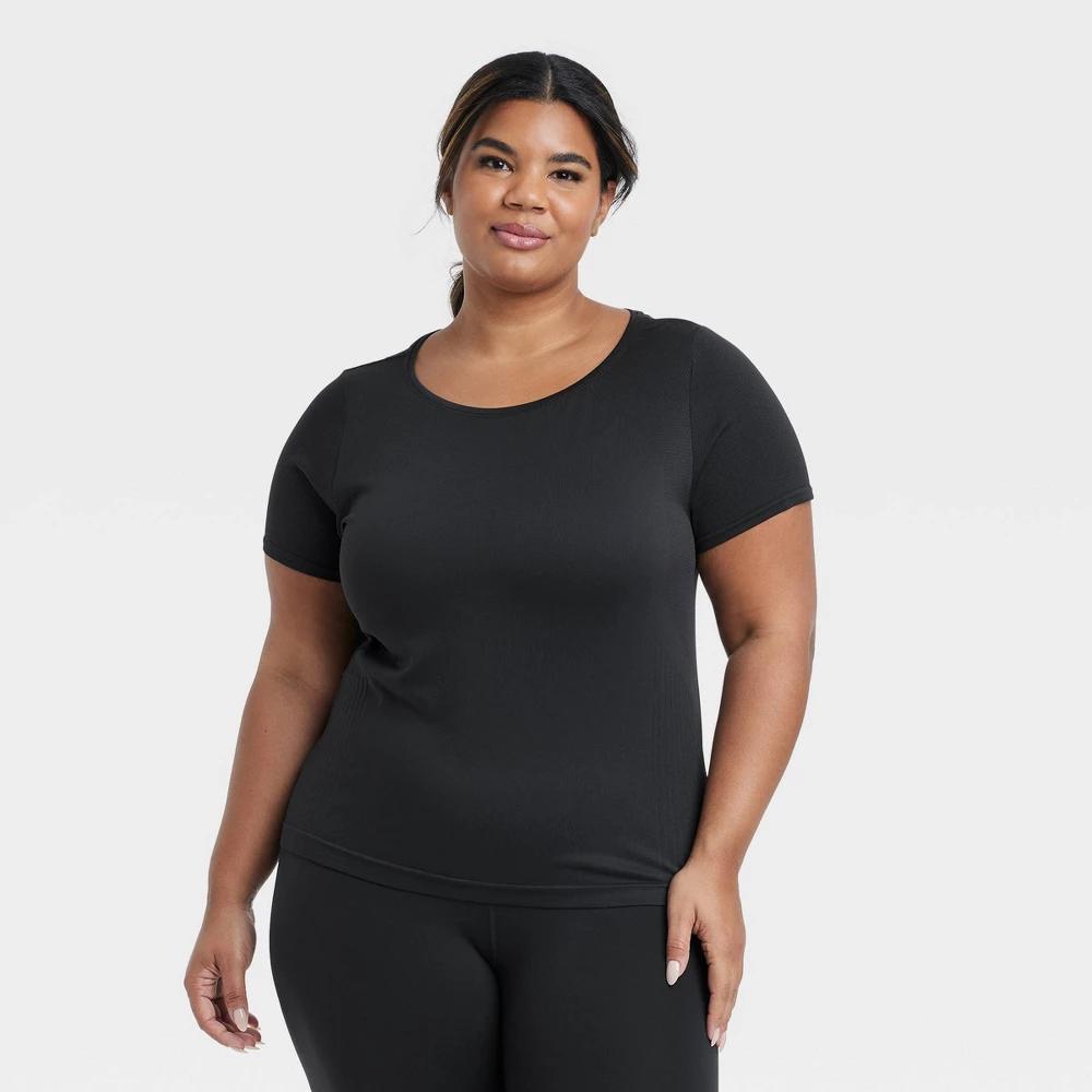 Womens Seamless Short Sleeve Shirt - All In Motion Black 4X Product Image