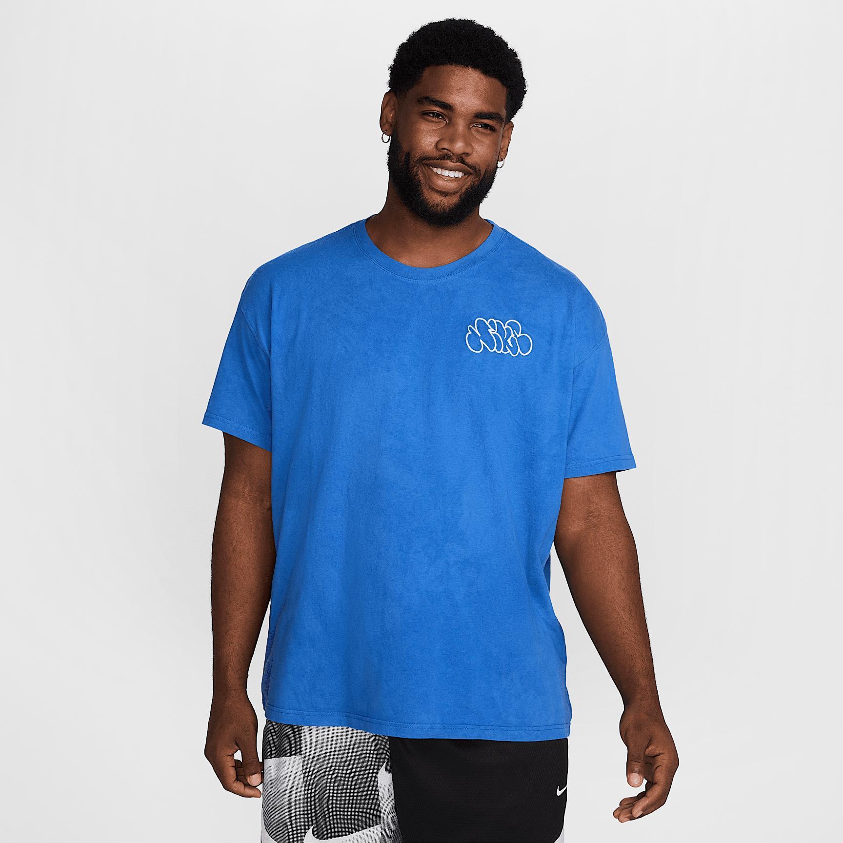 Nike Men's Max90 Basketball T-Shirt Product Image