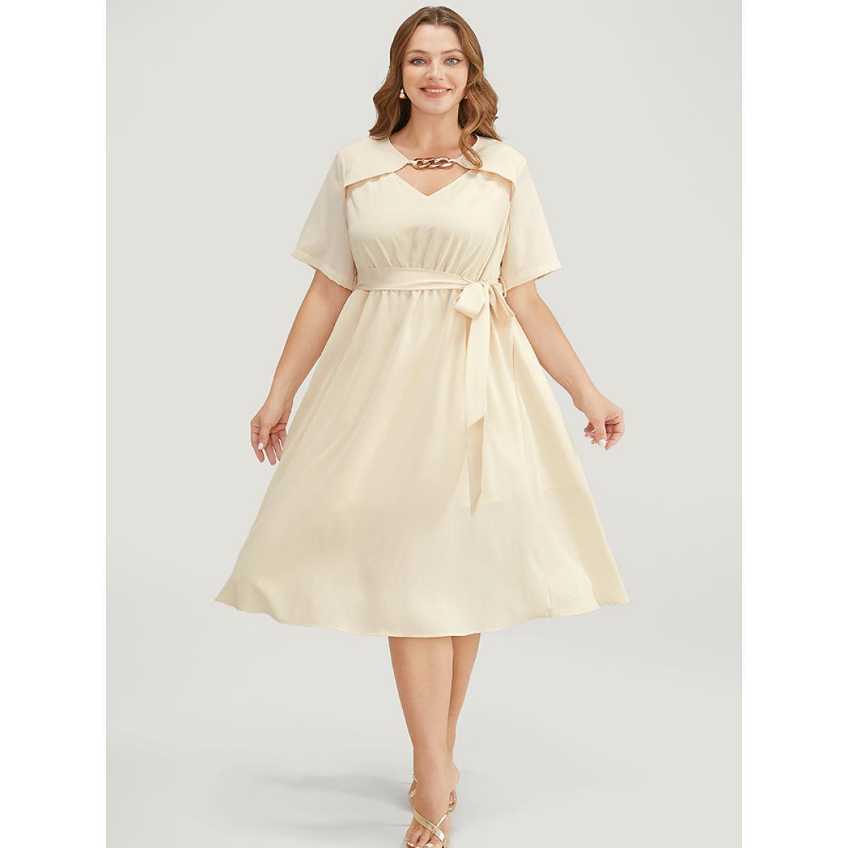 Plus Size Solid Chain Detail Cut Out Pocket Belted Flutter Dress Beige Women Office Cross straps V-neck Short sleeve Curvy Midi Dress BloomChic 10/M Product Image