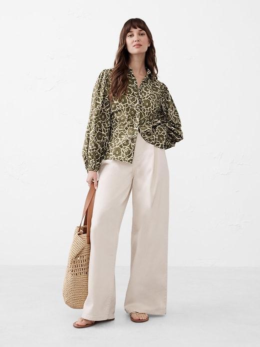 Puff- Sleeve Shirt Product Image