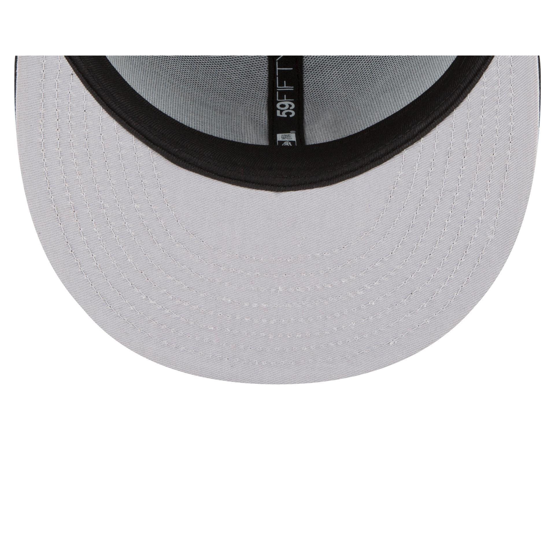 New York Yankees Black and White Basic 59FIFTY Fitted Hat Male Product Image