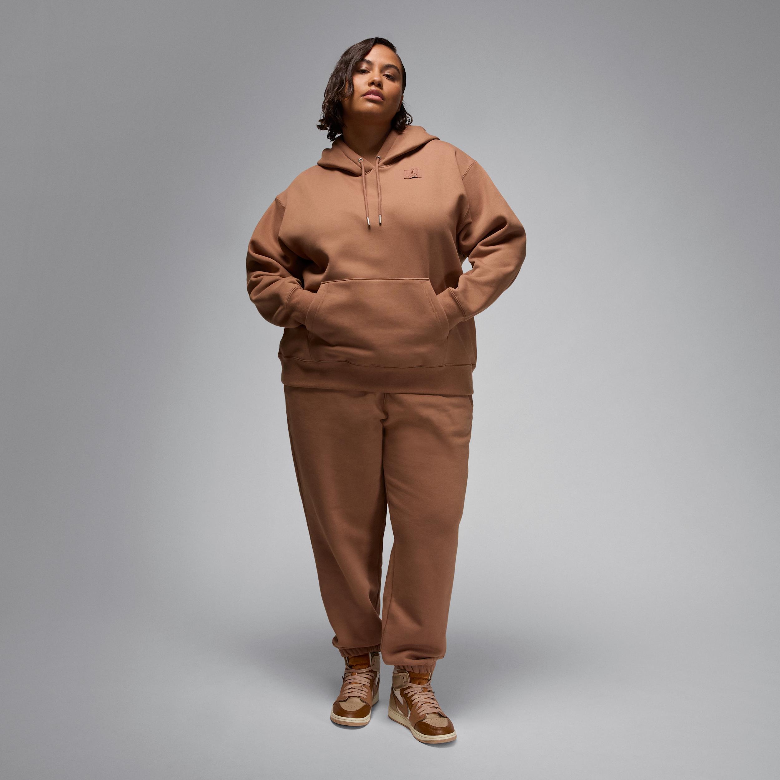 Women's Jordan Flight Fleece Satin-Lined Pullover Hoodie (Plus Size) Product Image