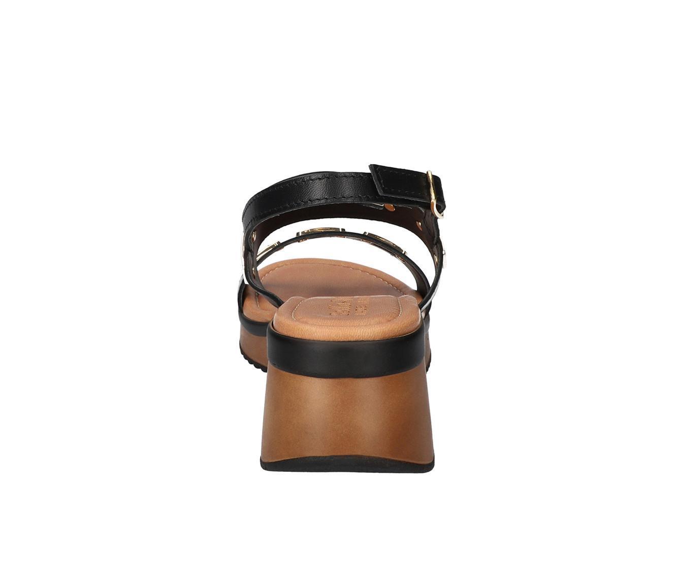 Women's Bella Vita Italy Vic Wedge Sandals Product Image