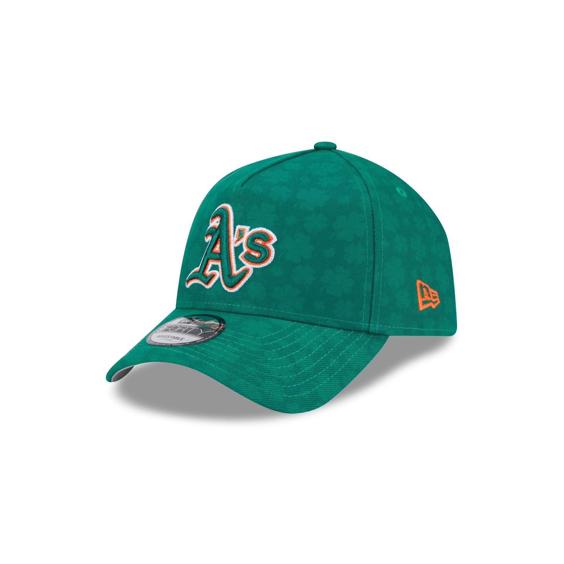Athletics St. Patrick's Day 2025 9FORTY A-Frame Snapback Hat Male Product Image