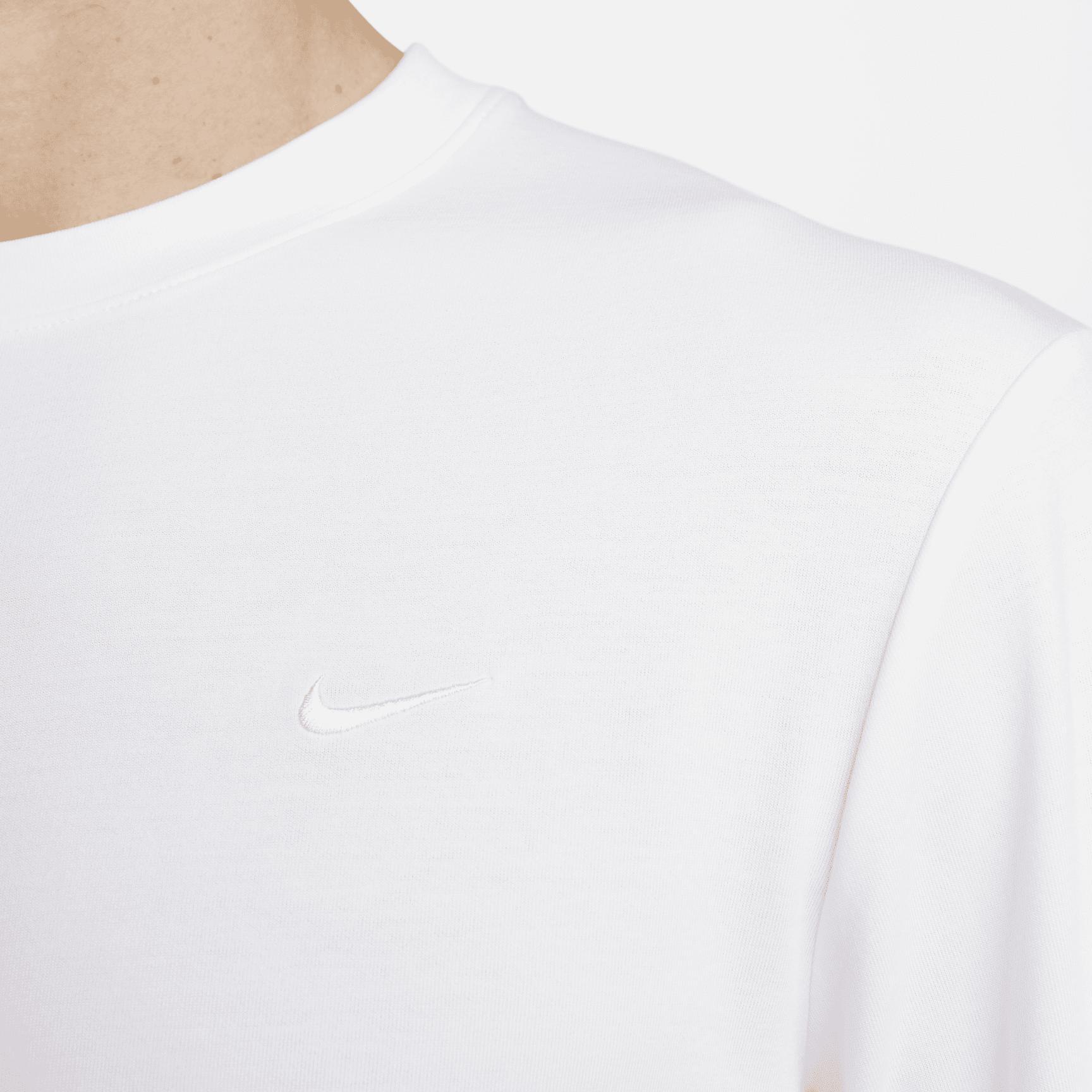 Nike Primary Men's Dri-FIT Long-Sleeve Versatile Top Product Image