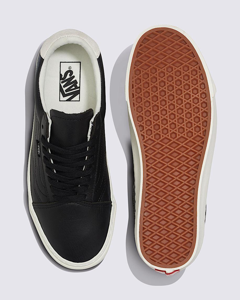 Old Skool Lux Shoe in Black| Vans US Product Image