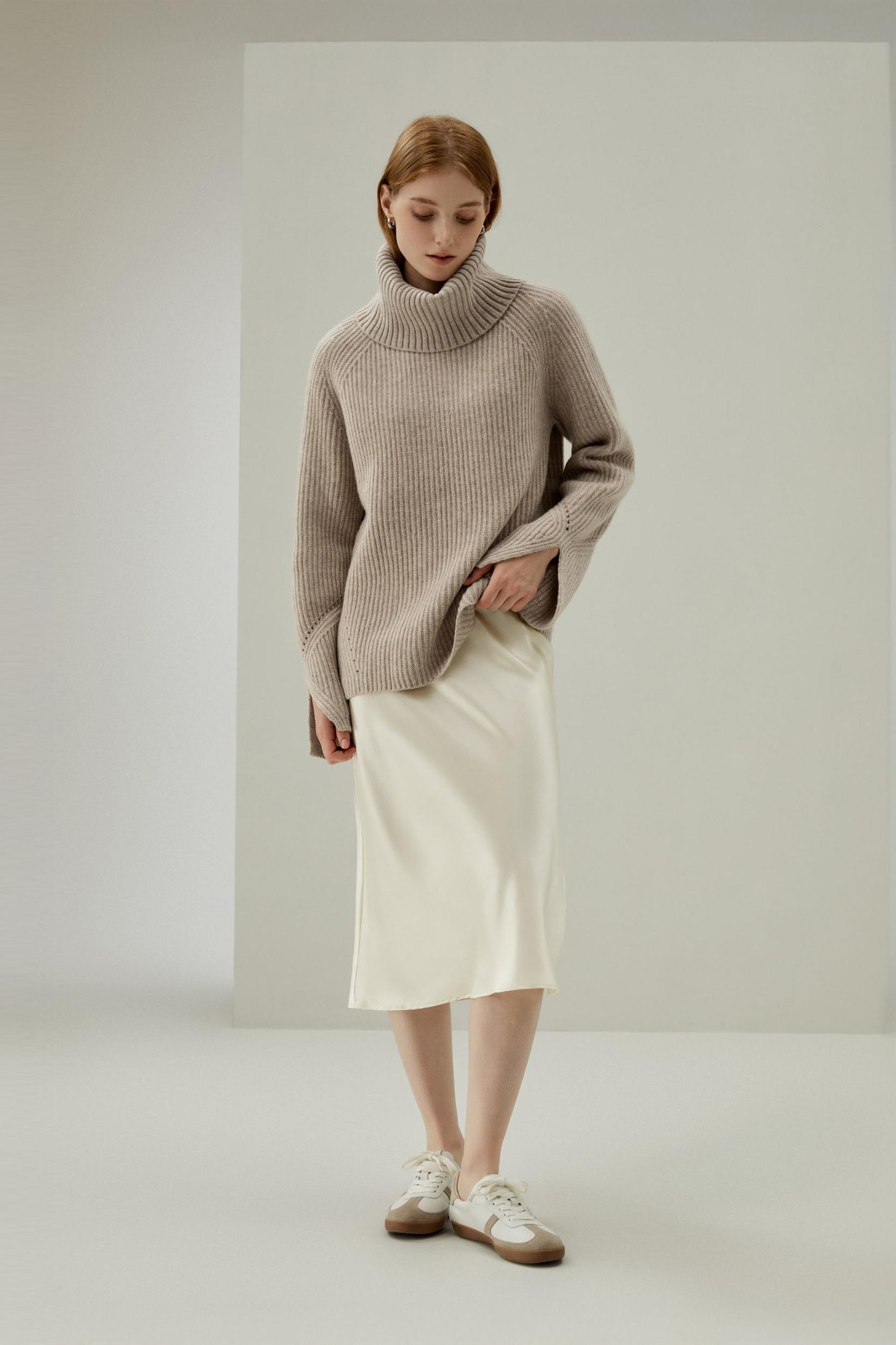 Minimalist Aesthetic Silk Poppy Skirt Product Image