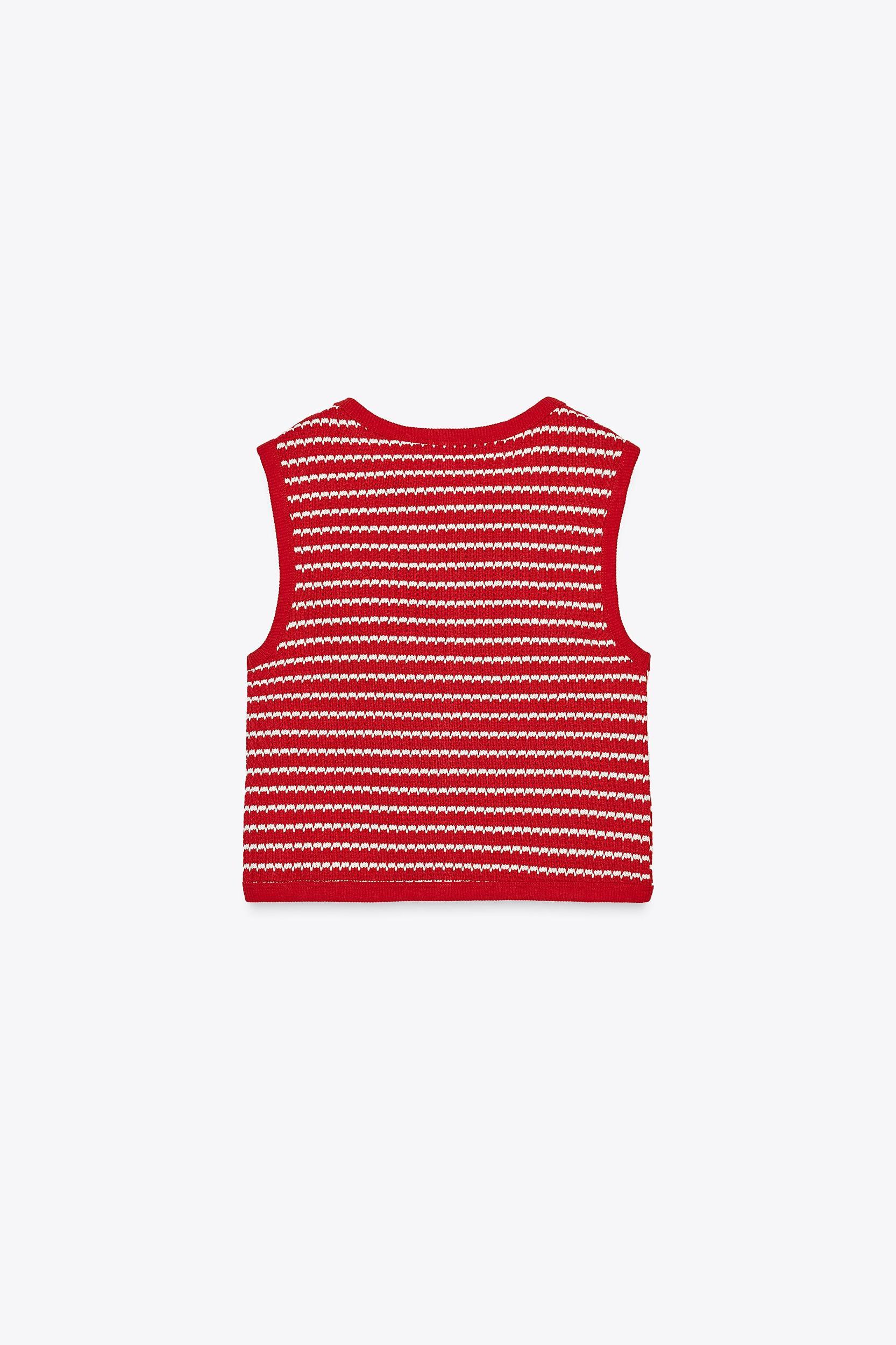 BUTTONED JACQUARD VEST TOP Product Image
