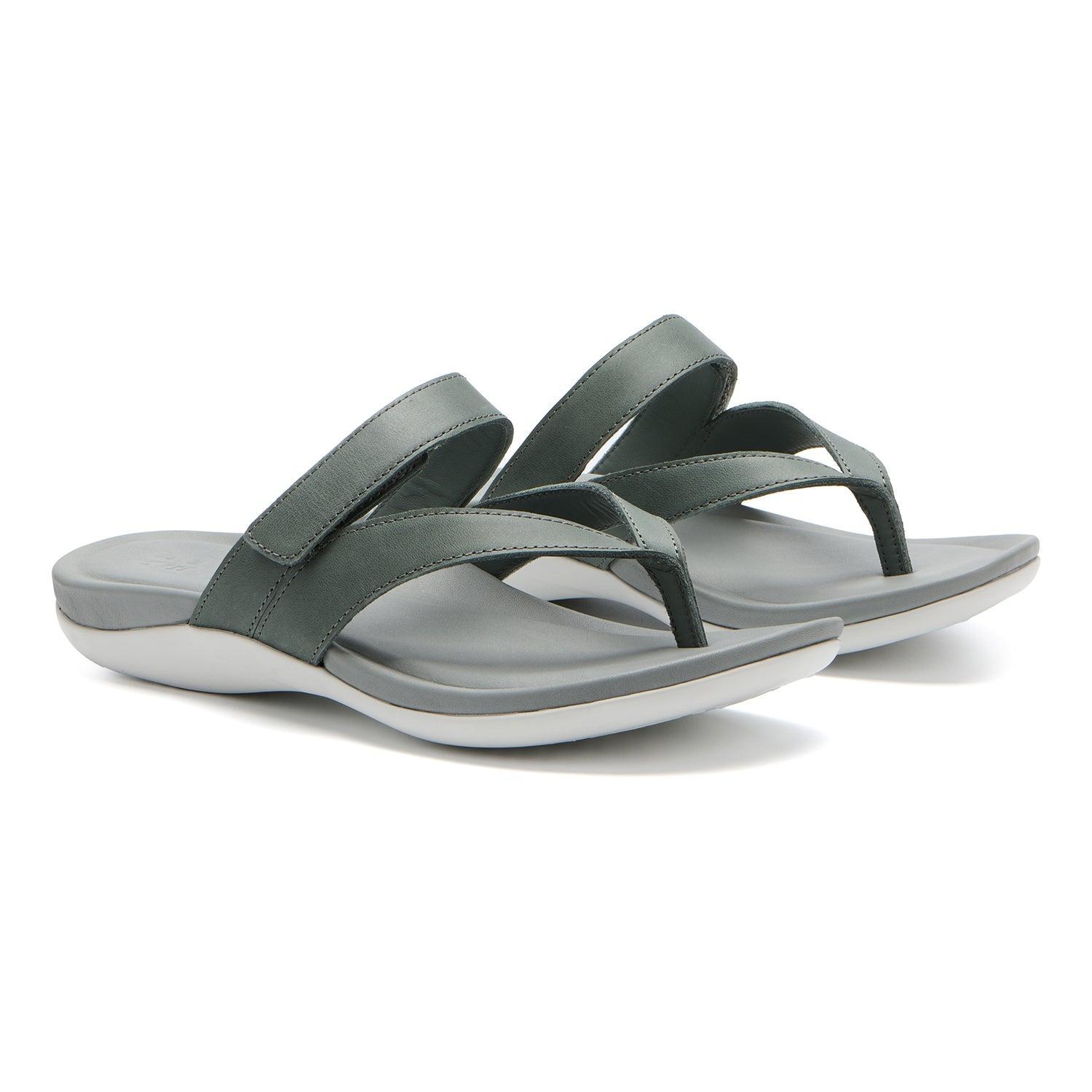 Oasis Thong Sandal Metatarsal Female Product Image