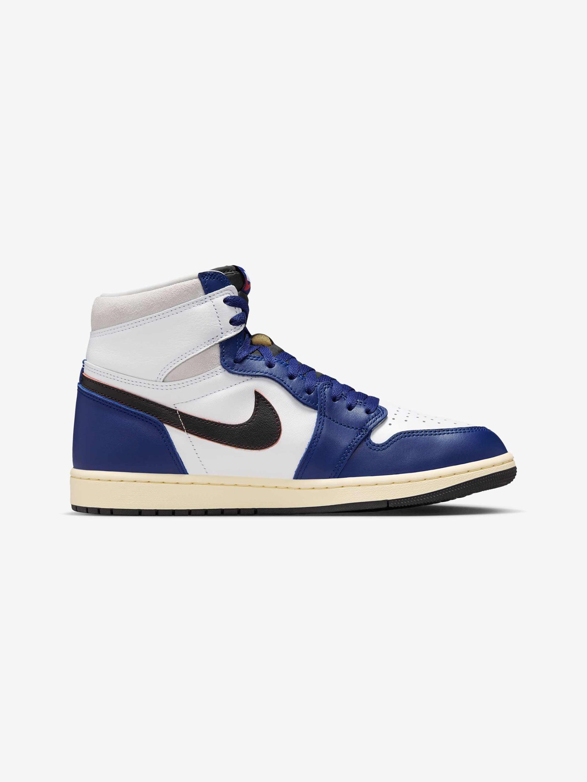 Air Jordan 1 Retro High OG (WHITE/BLACK-NEUTRAL GREY-DEEP ROYAL BLUE) (DZ5485-100) Product Image
