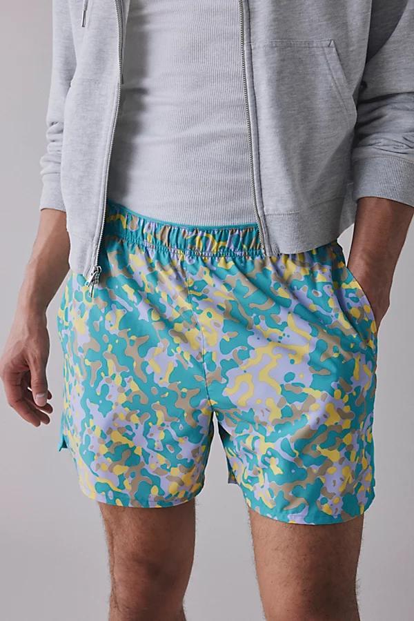 Nike Mens Dri-FIT Challenger Printed 5 Brief-Lined Training Shorts in DSTCAC/PRCTBG/BLACK Product Image