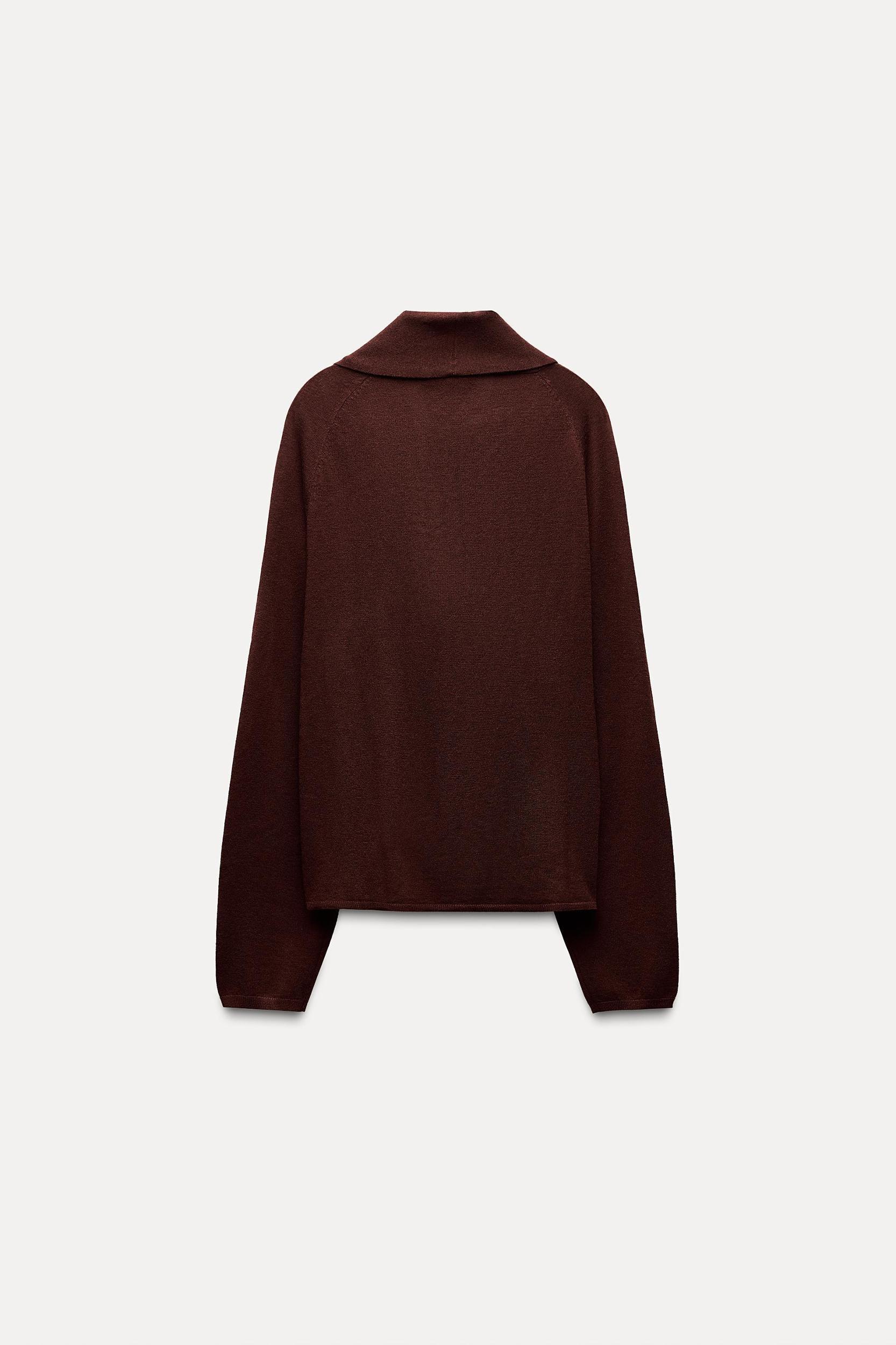 WOOL BLEND BROOCH SWEATER Product Image