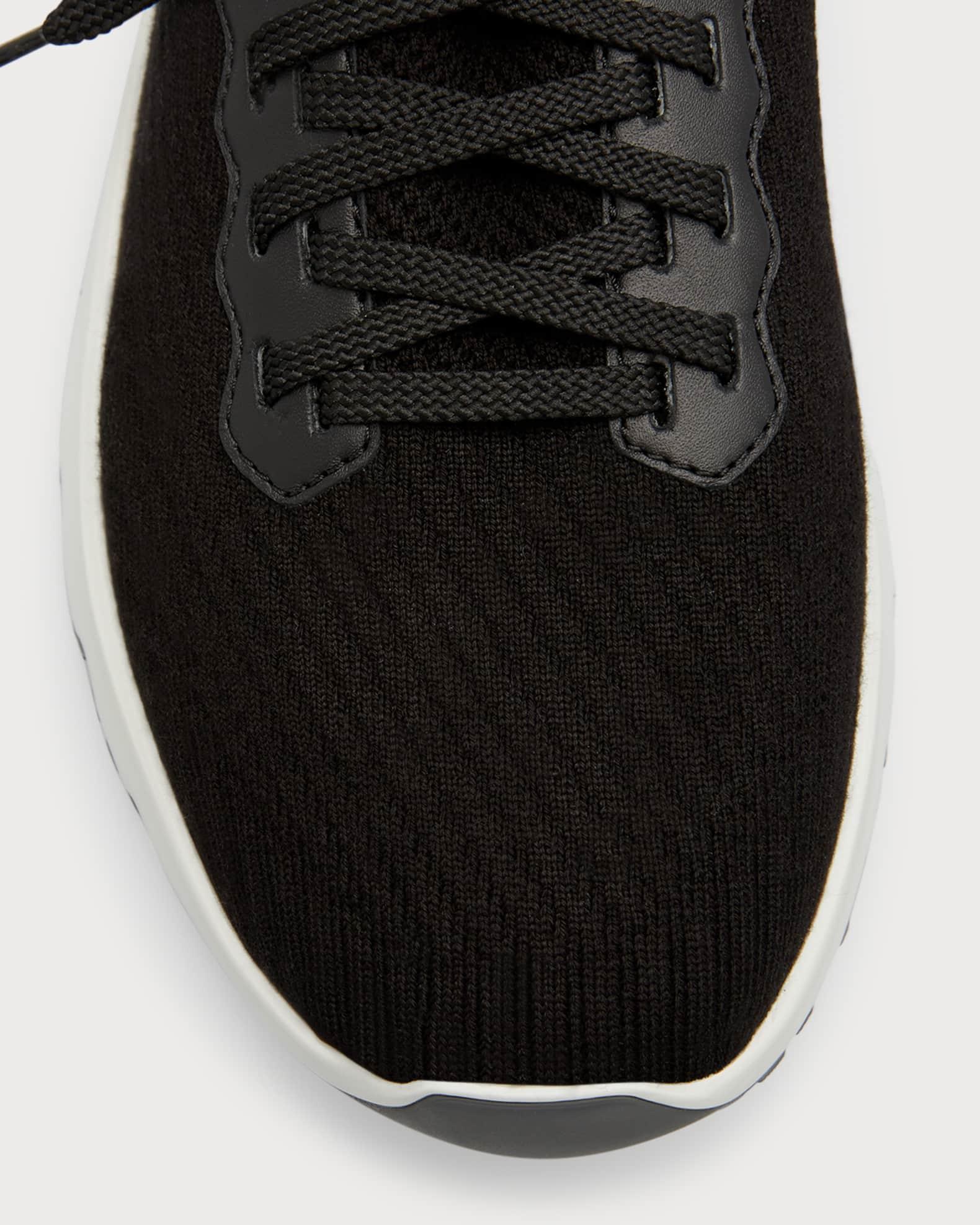 Men's Stretch-Knit Runner Sneakers Product Image