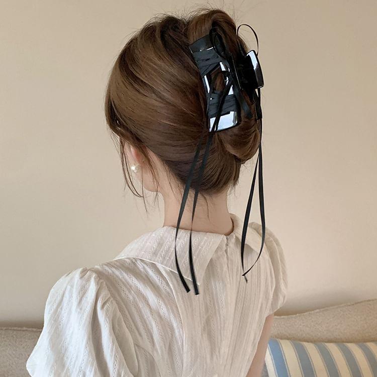 Ribbon Hair Claw Product Image
