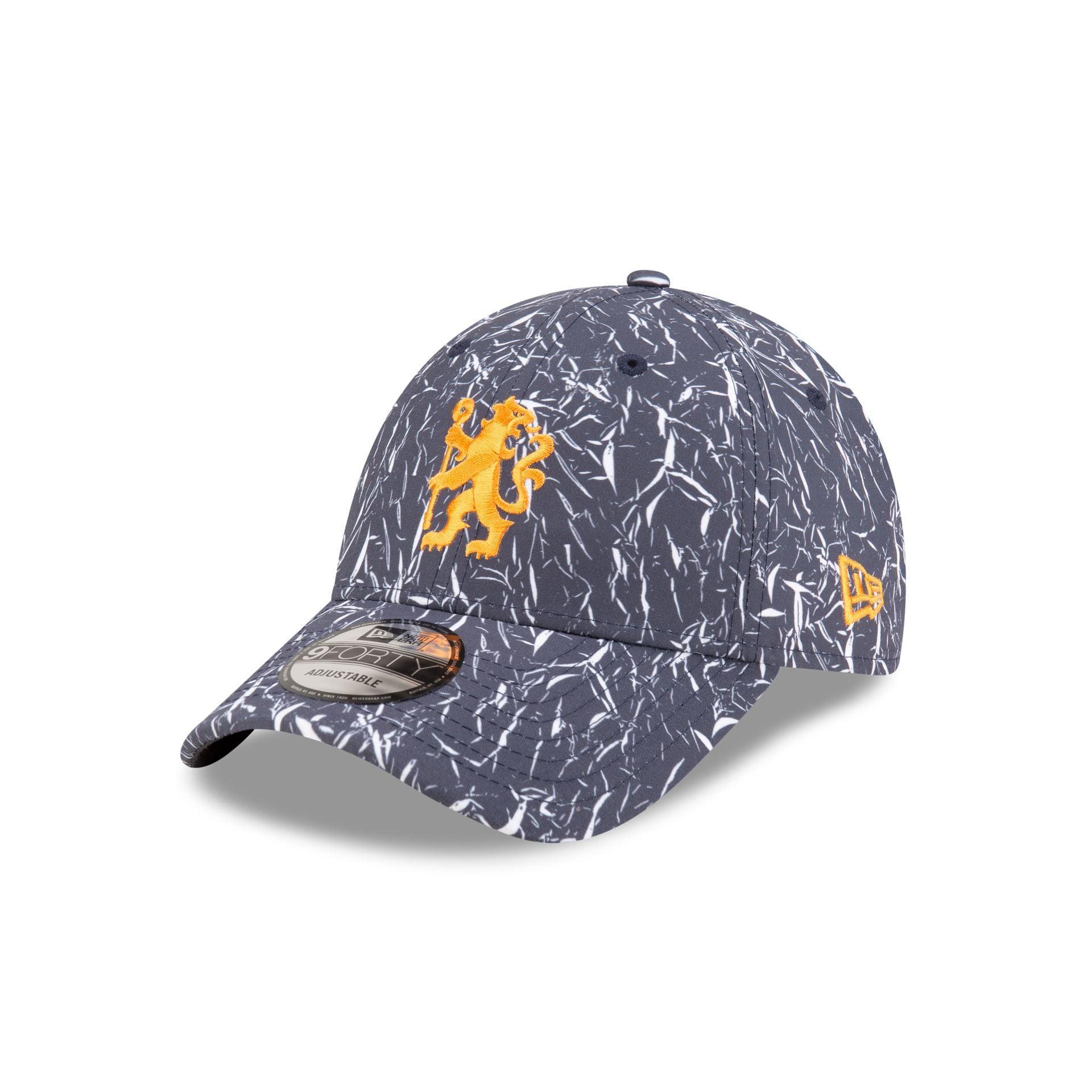 Chelsea FC Lion Crest Crinkle All Over Print 9FORTY Adjustable Hat Male Product Image