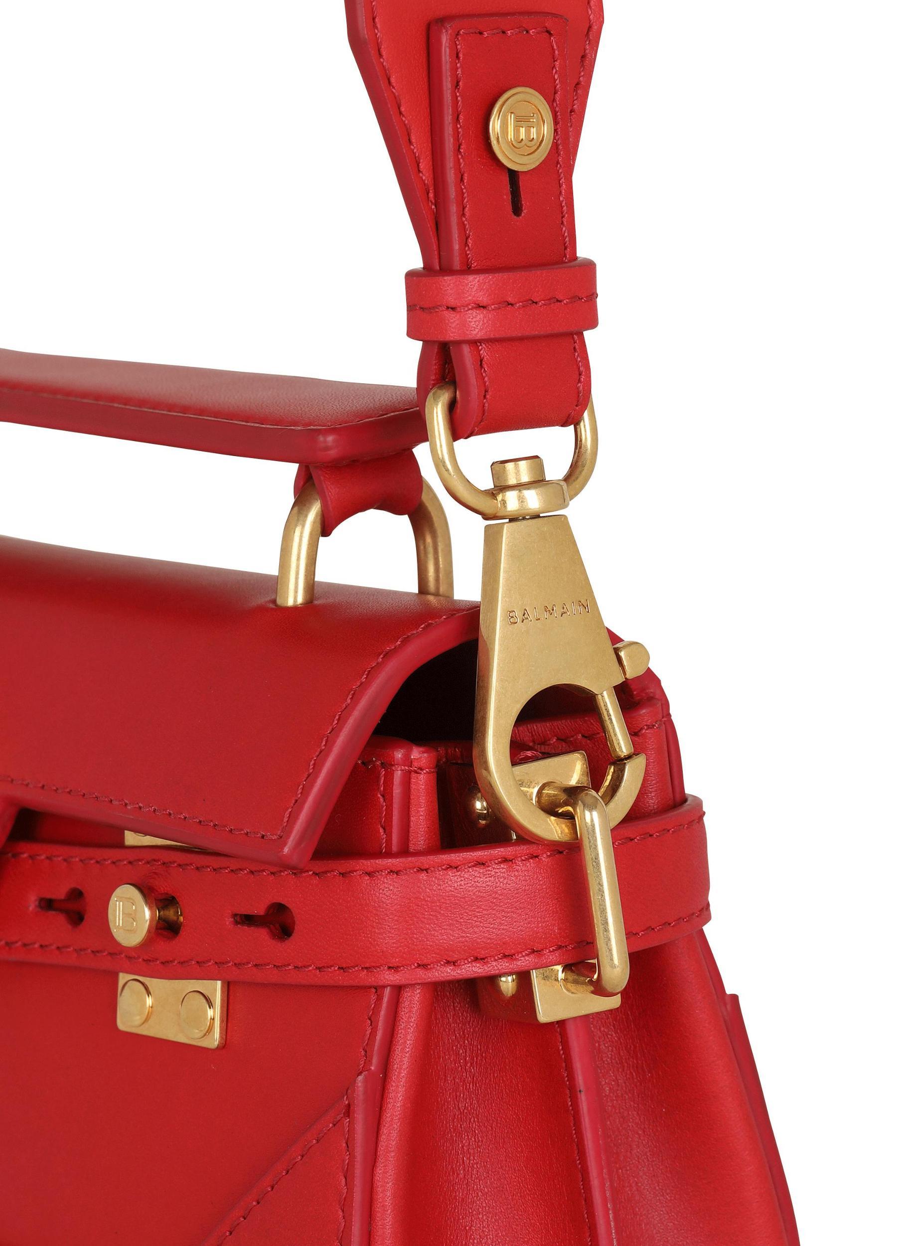 Smooth leather B-Buzz 19 bag Product Image