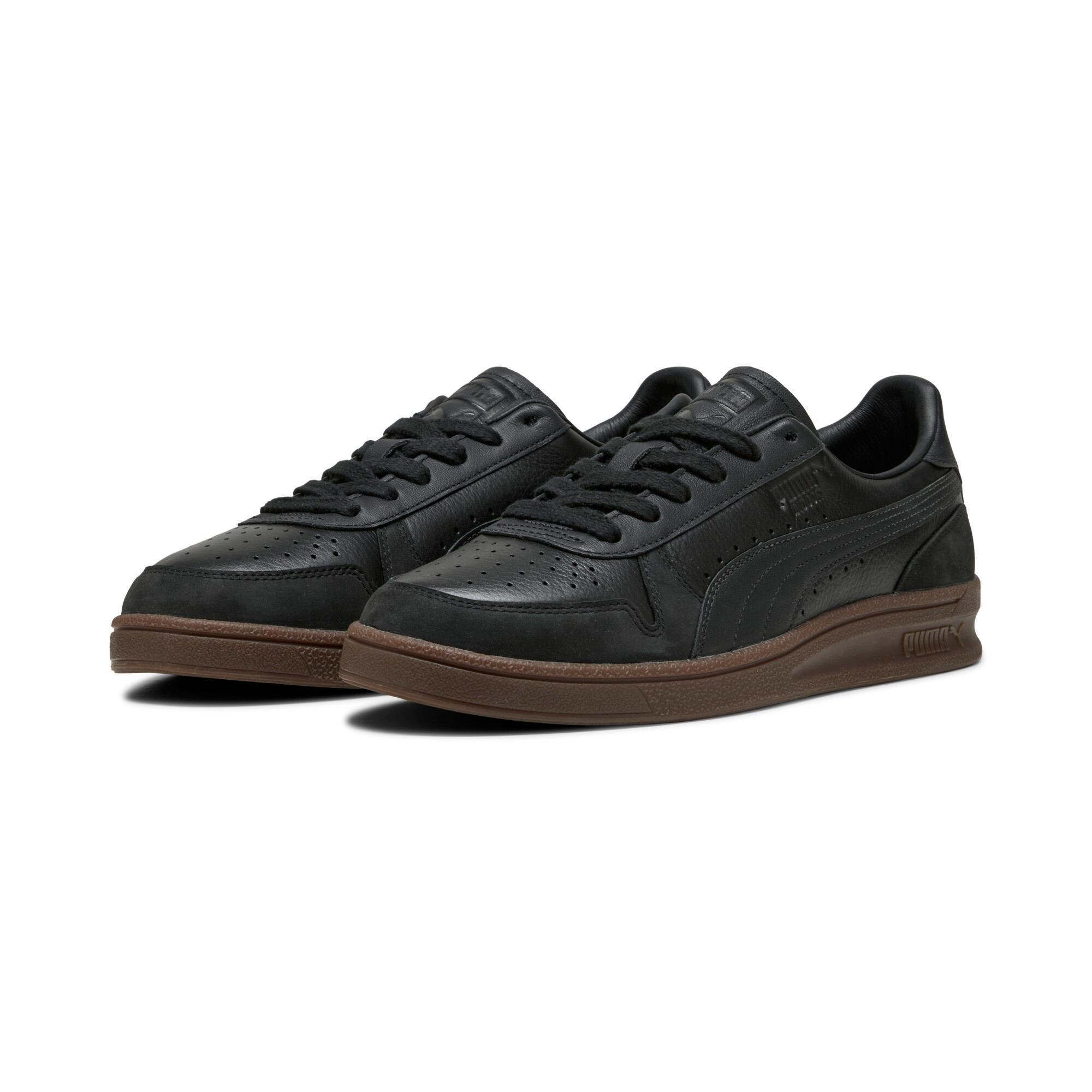 Indoor OG Men's Sneakers Product Image
