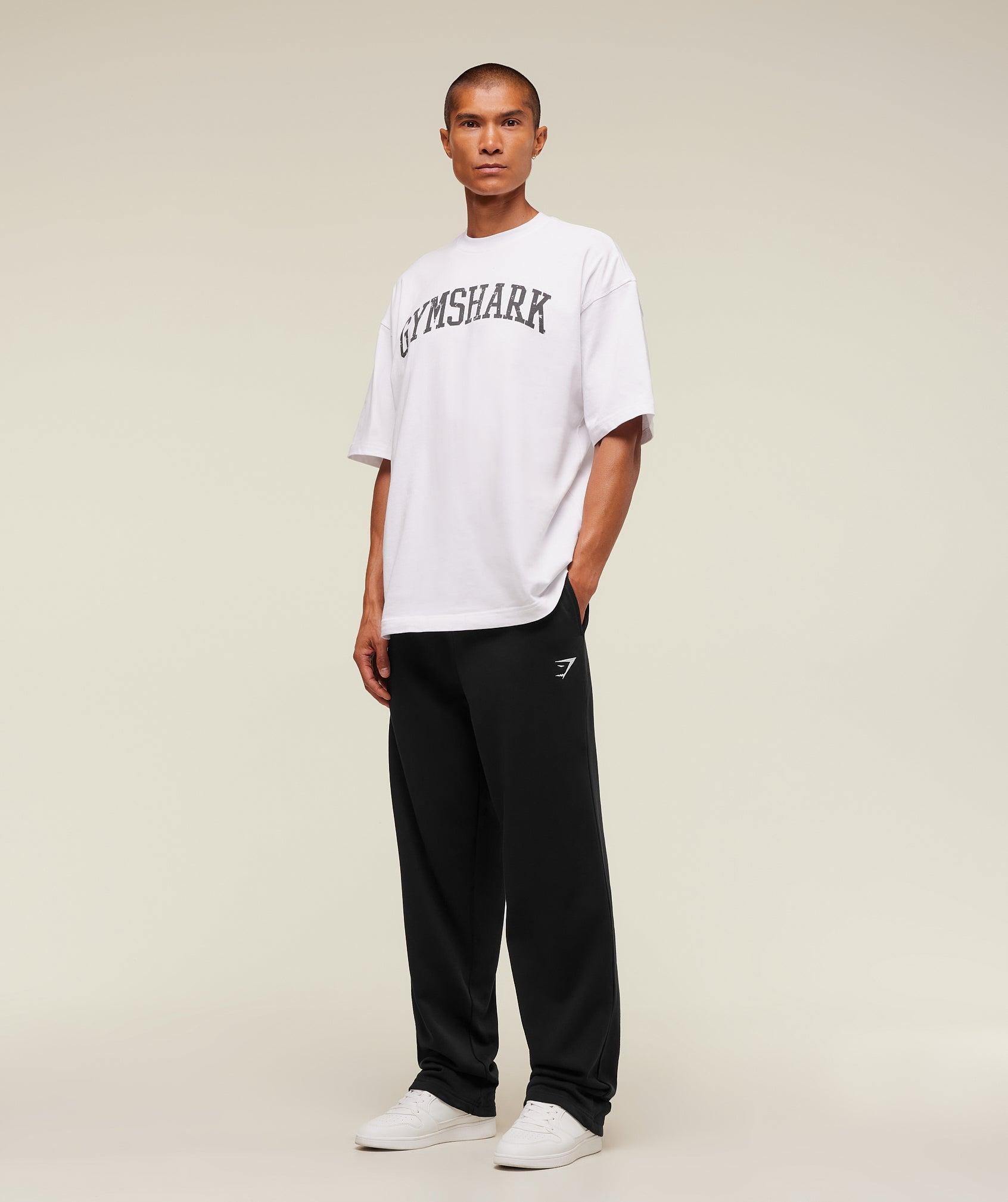 Gymshark Crest Straight Leg Jogger Tall - Black Male Product Image