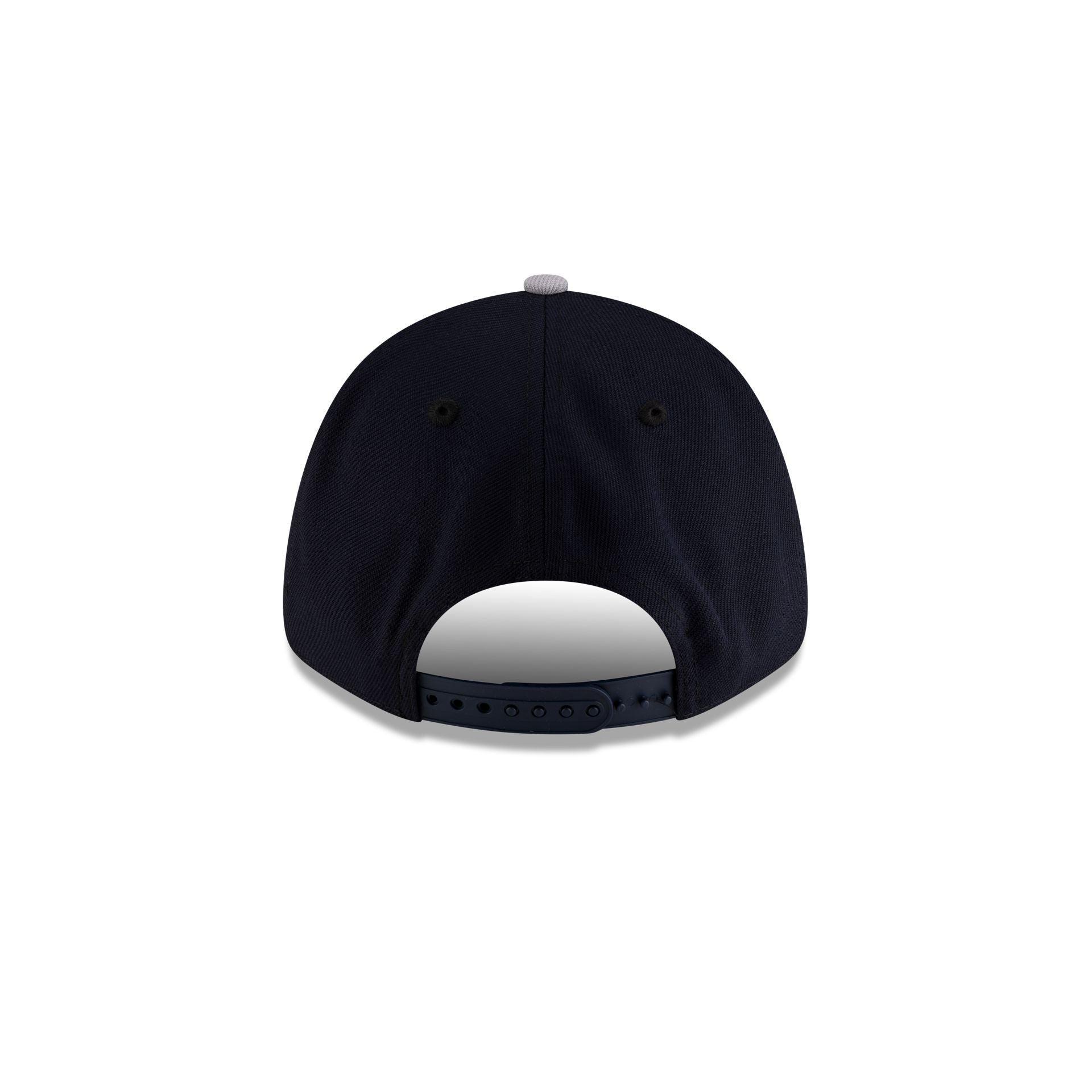 Rayados Navy 9FORTY Snapback Hat Male Product Image