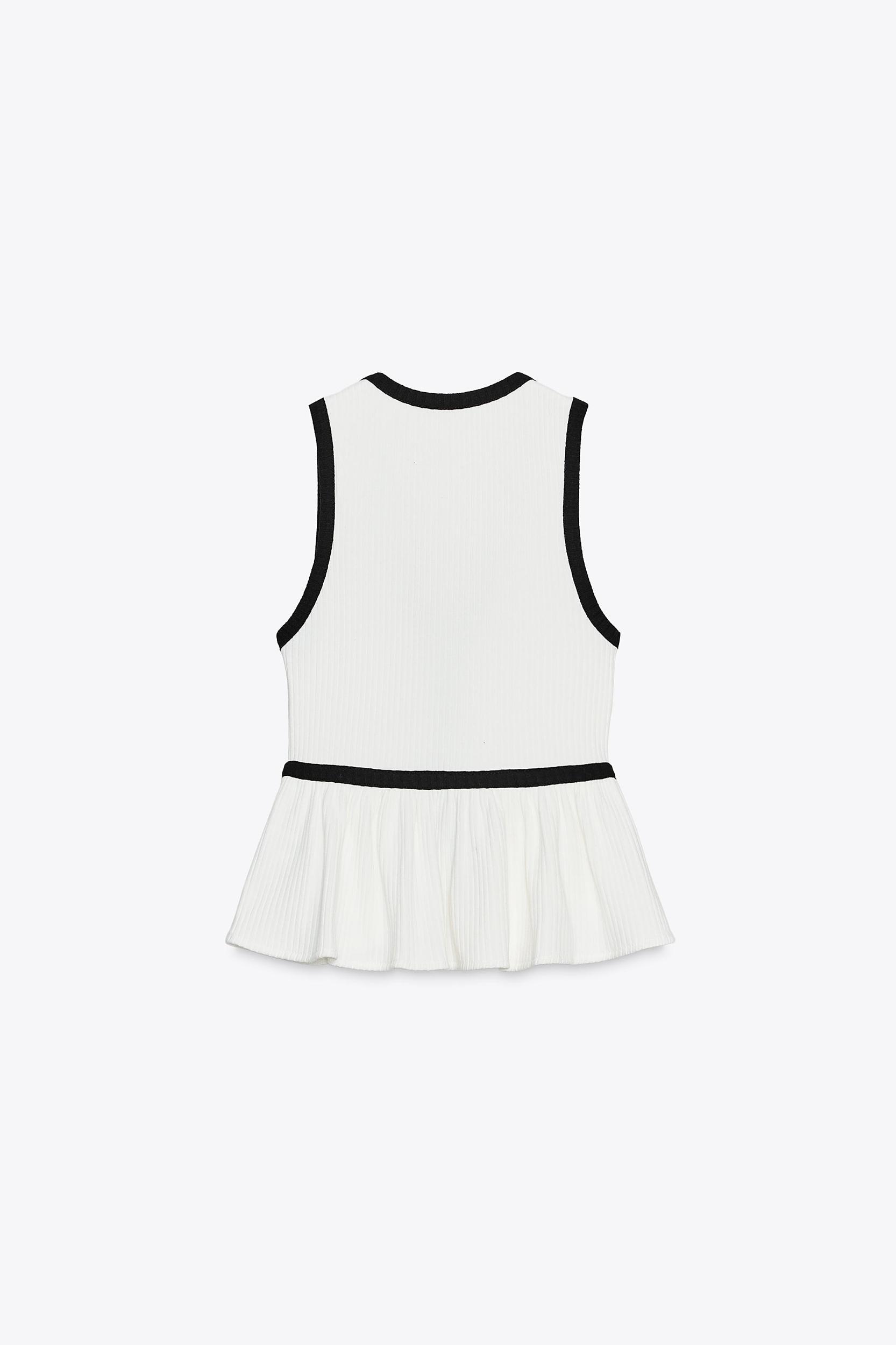 RIBBED BUTTON TOP Product Image