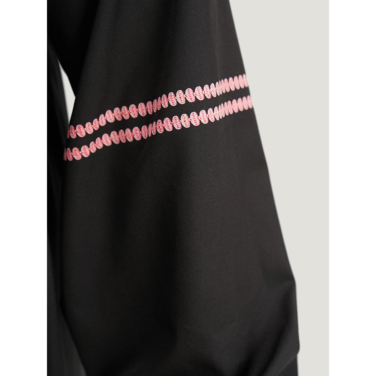 Plus Size Bandana Print Lantern Sleeve Pocket Dress Black Women Resort Elastic cuffs Round Neck Long Sleeve Curvy Knee Dress BloomChic 10/M Product Image