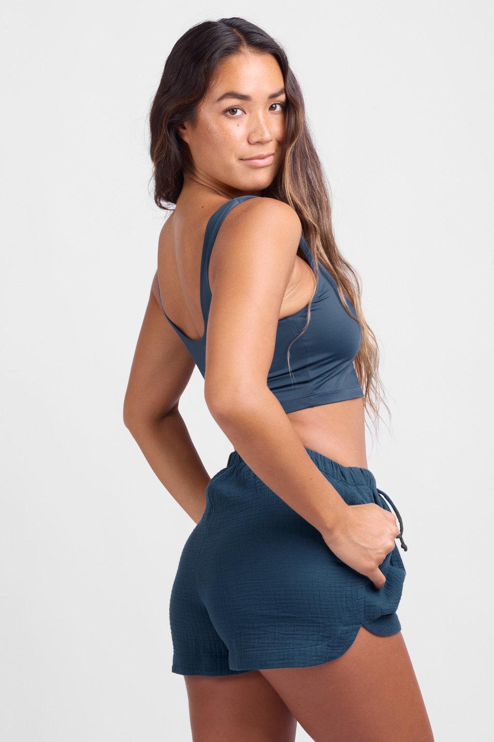 Tay Short Product Image