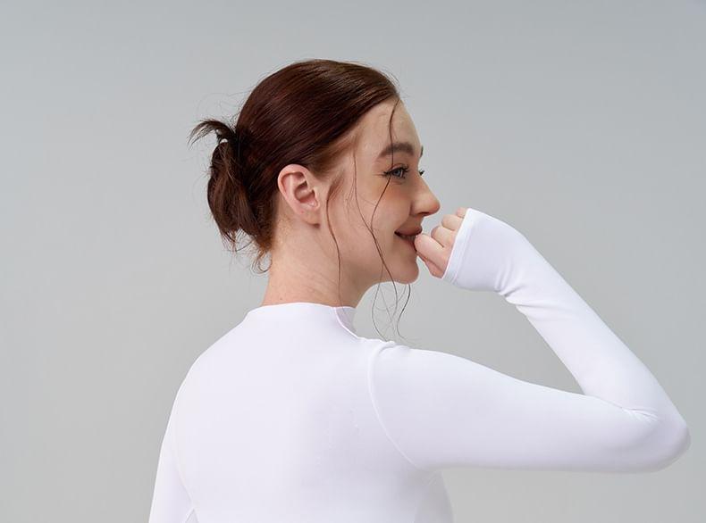 Long Sleeve Mock Neck Sport T-Shirt Product Image
