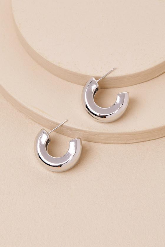 Dowan Silver Chunky Hoop Earrings Product Image
