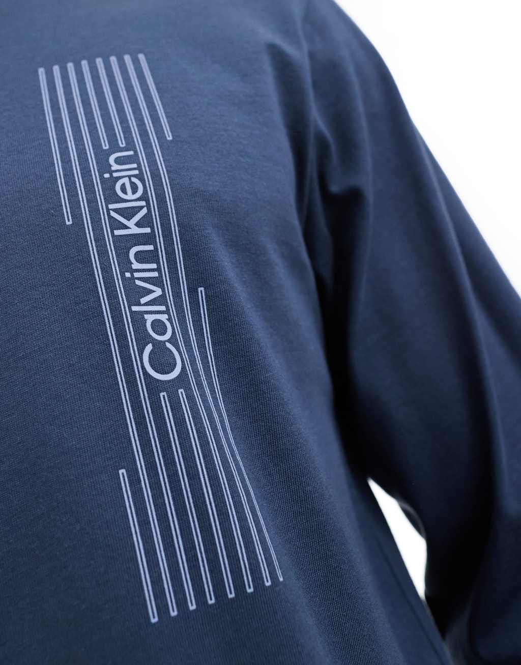 Calvin Klein horizontal logo long sleeve t-shirt in navy Product Image