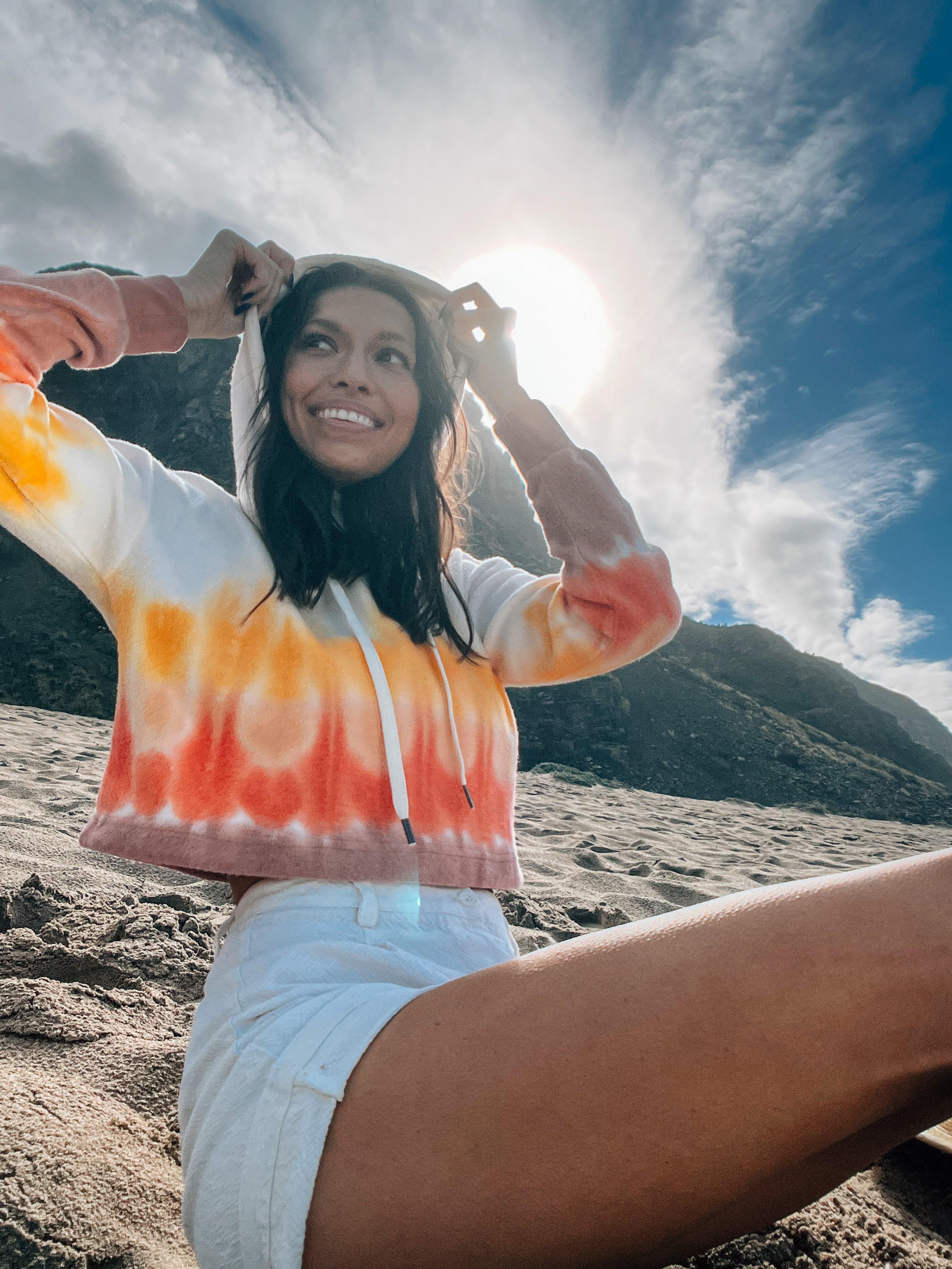 Women's BlanketBlend™ Cropped Hoodie Female Product Image