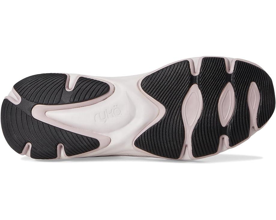 Devotion X TR Walking Shoes Product Image