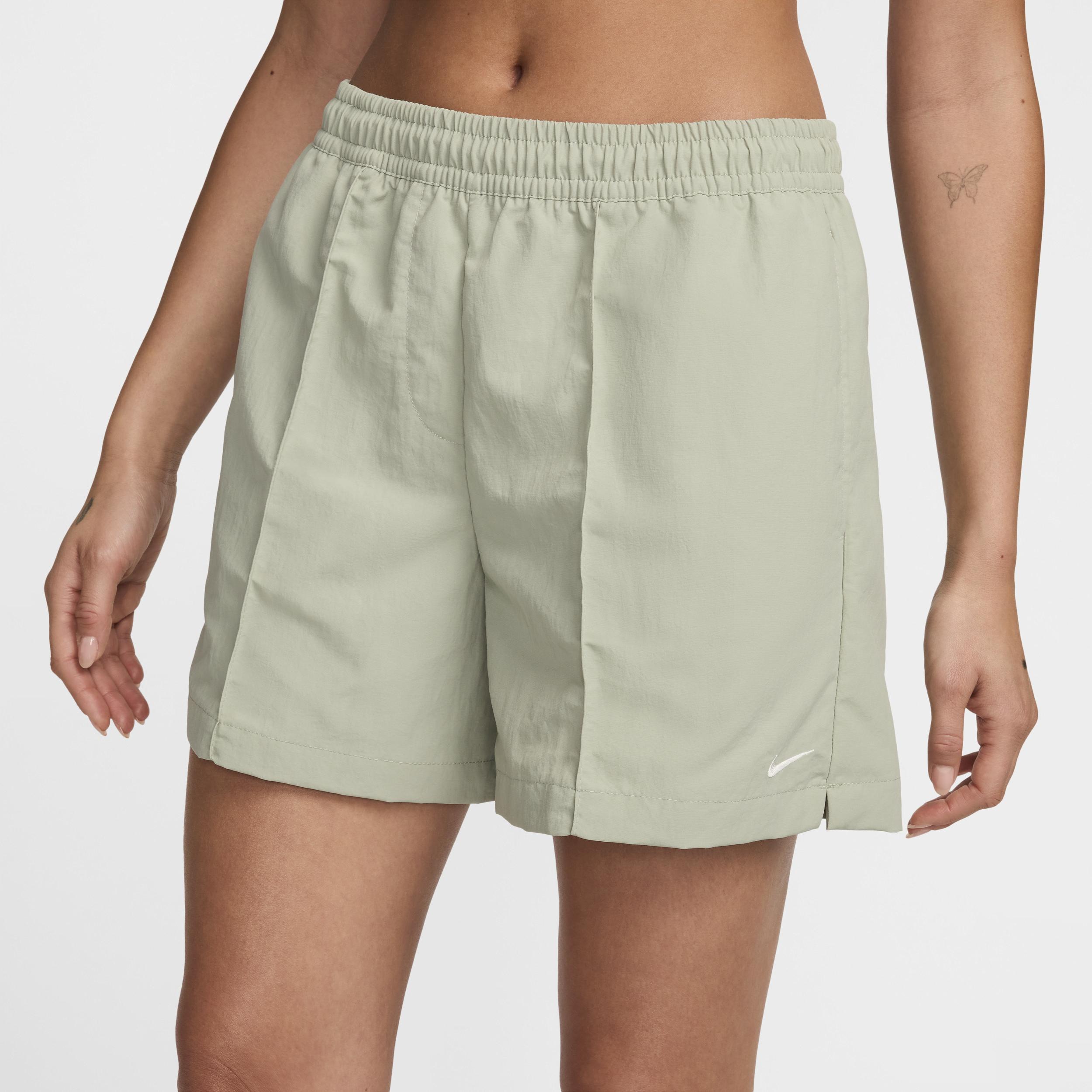 Womens Nike Sportswear Everything Wovens Mid-Rise 5 Shorts Product Image