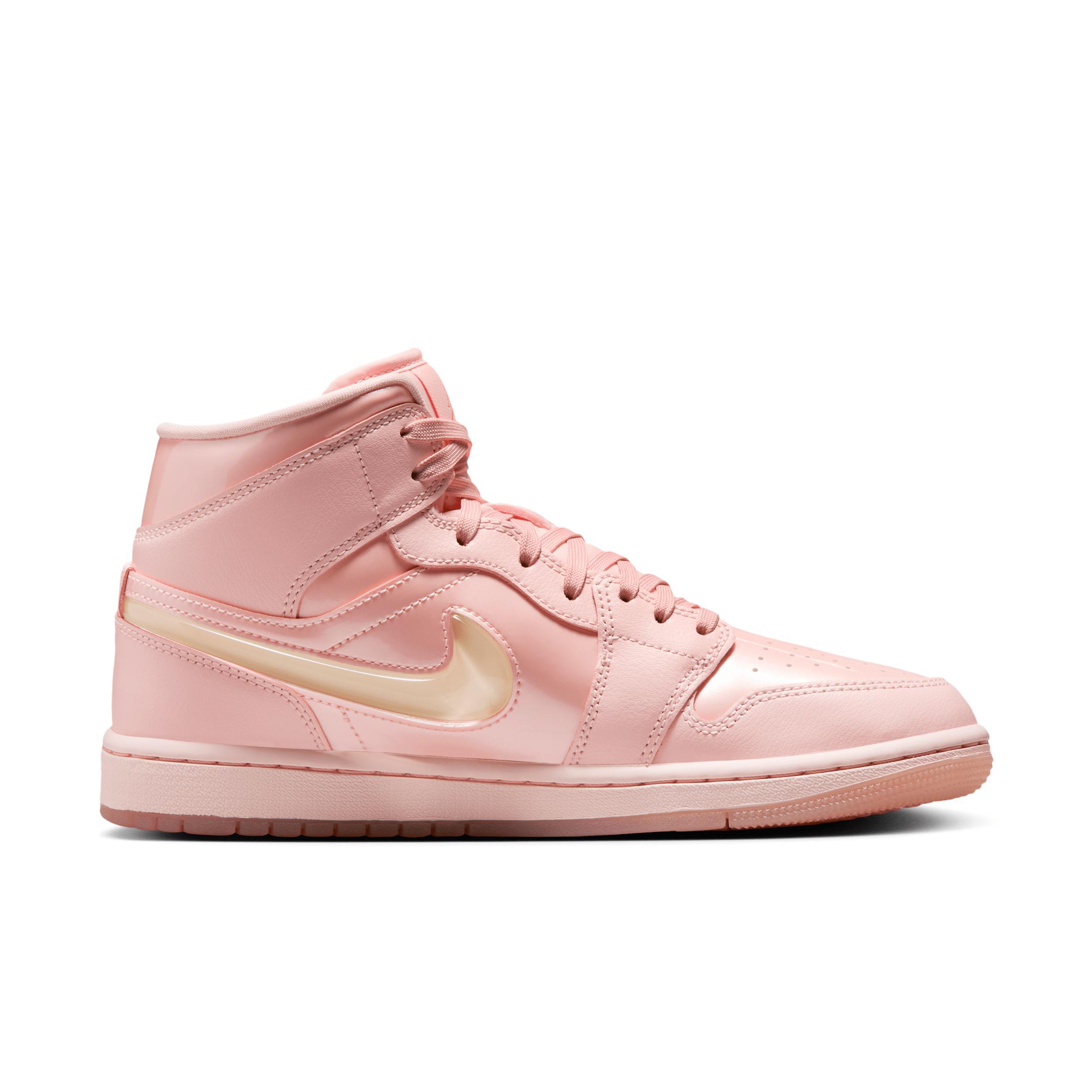 Womens Air Jordan 1 Mid SE Shoes Product Image