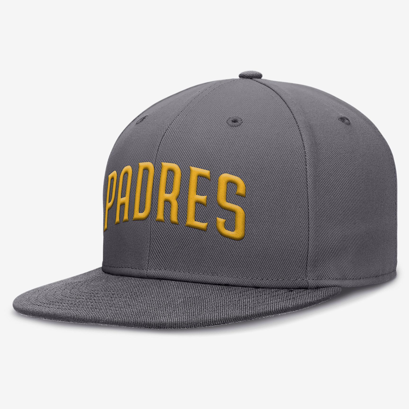 San Diego Padres True Men's Nike Dri-FIT MLB Fitted Hat Product Image