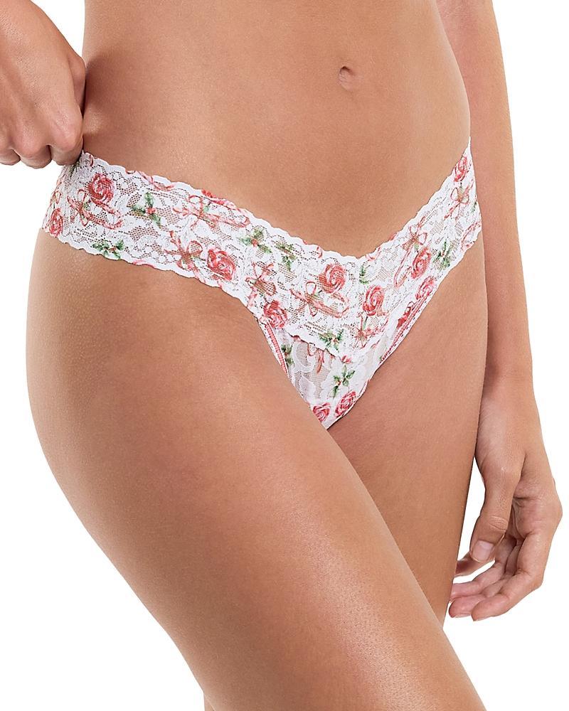 Printed Low-Rise Signature Lace Thong Product Image
