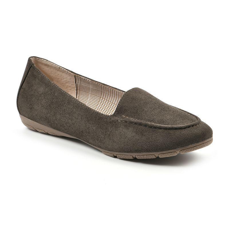 Cliffs by White Mountain Gracefully Smooth) Women's Shoes Product Image