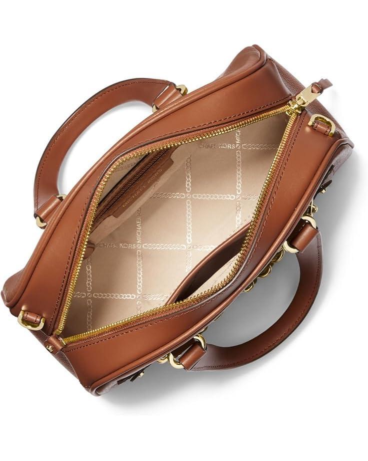 Jet Set Medium Top Zip Pochette Crossbody Product Image