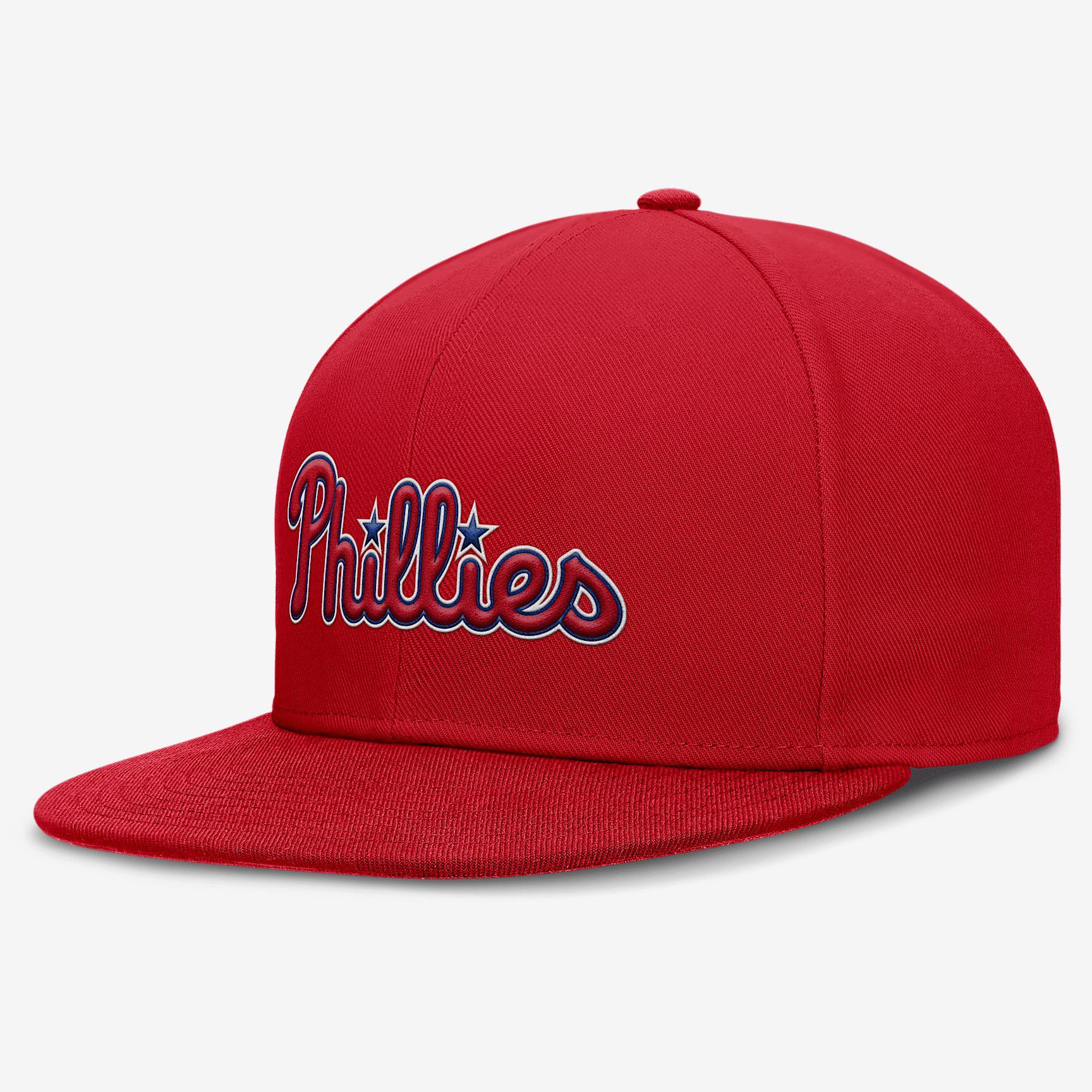 Philadelphia Phillies True Nike Men's Dri-FIT MLB Fitted Hat Product Image