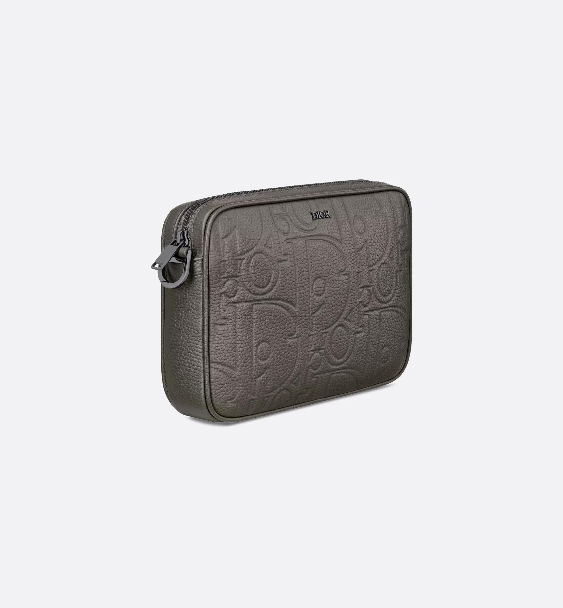 Saddle Triple Pouch Product Image