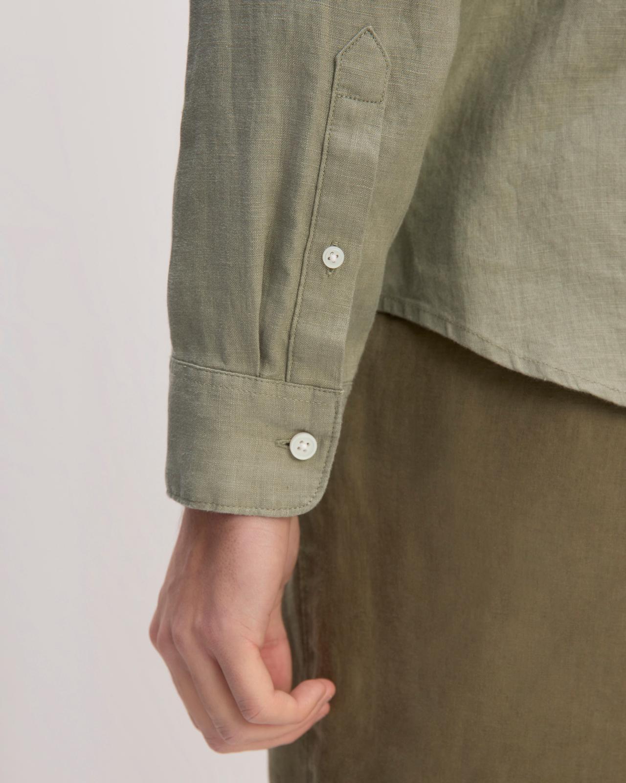 The Classic Shirt in Linen Product Image
