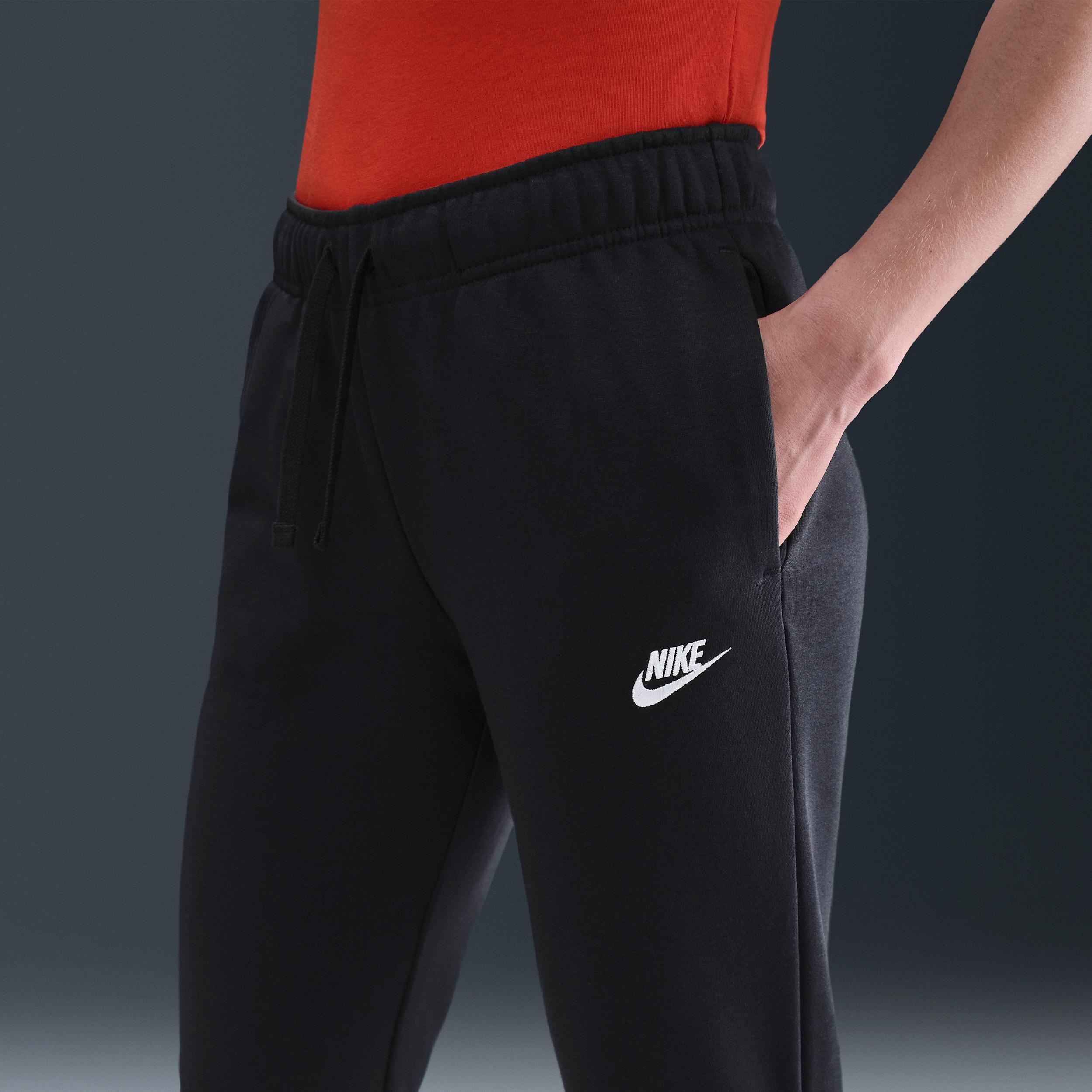 Women's Nike Sportswear Club Fleece Mid-Rise Jogger Pants Product Image