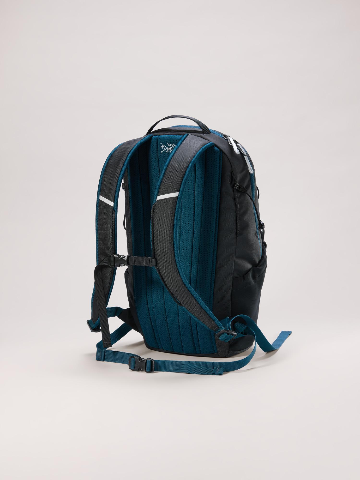 Mantis 16 Backpack Product Image