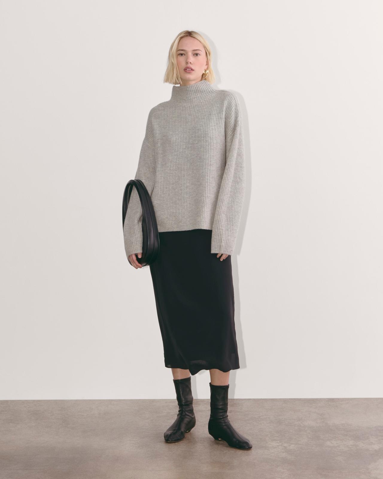 The Fisherman Turtleneck in Wool Cashmere Product Image
