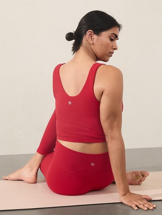 Transcend V-Neck Crop Sports Bra A-C Product Image