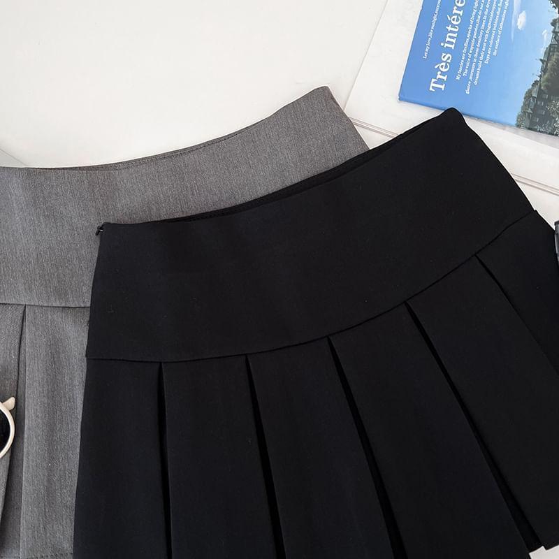 High Waist Plain Pleated Mini A-Line Skort Product Image