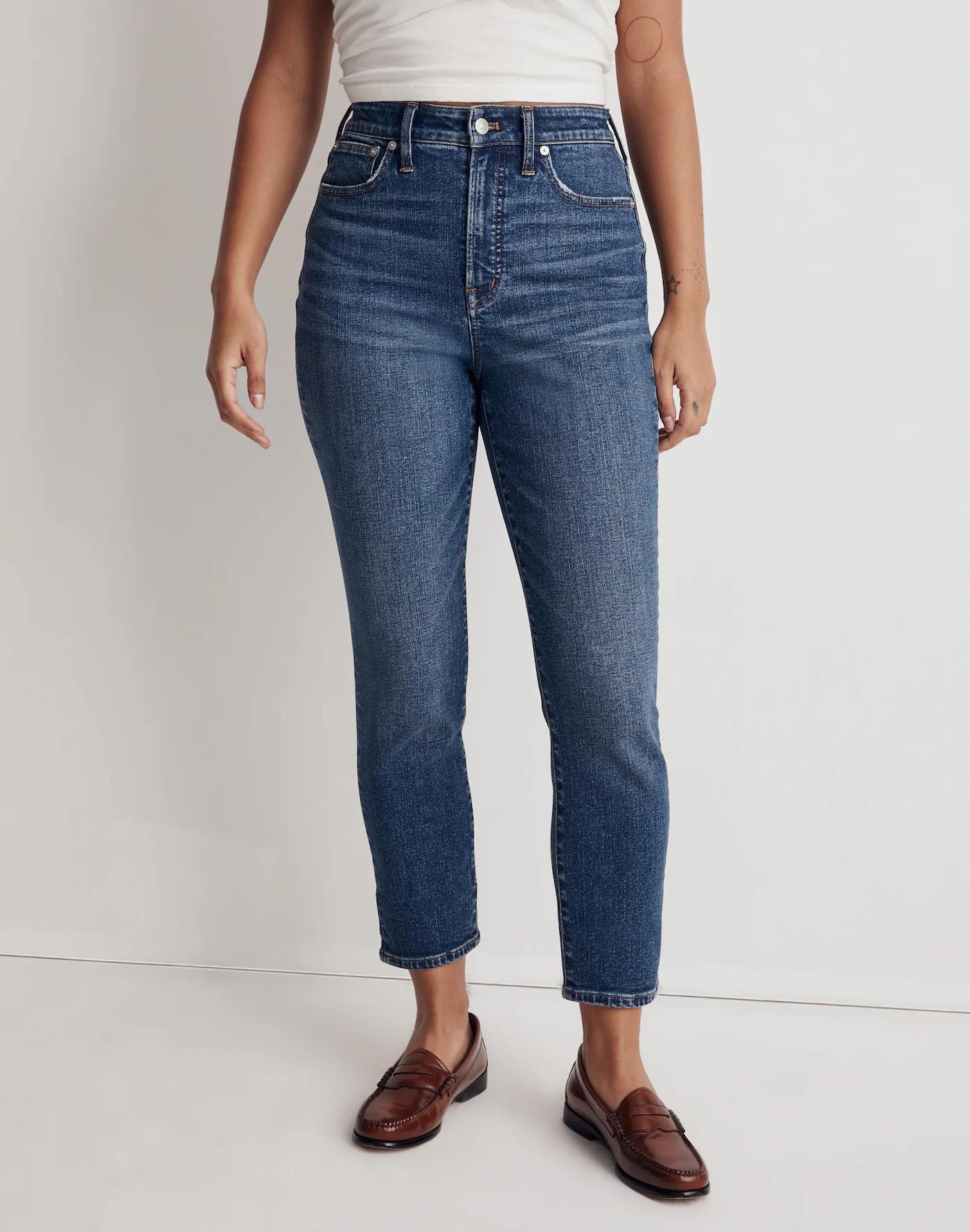 The Curvy Perfect Vintage Jean in Manorford Wash: Instacozy Edition Product Image