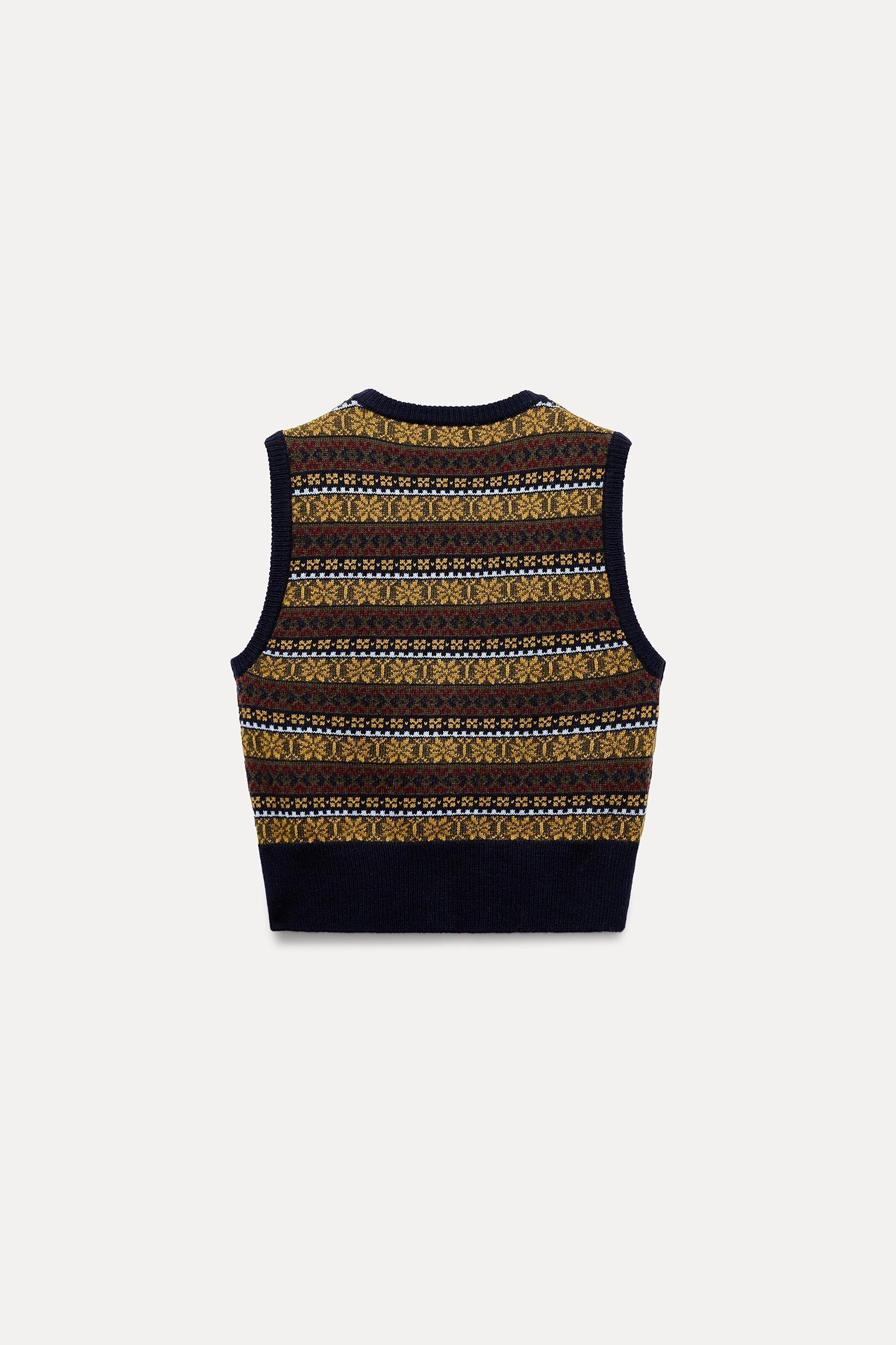 JACQUARD KNIT SWEATER VEST Product Image